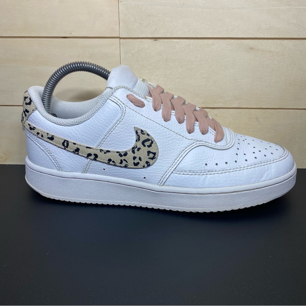 Nike Court Vision Leopard Swoosh Women's Size 7.5 Shoes White Leather DD9665-100